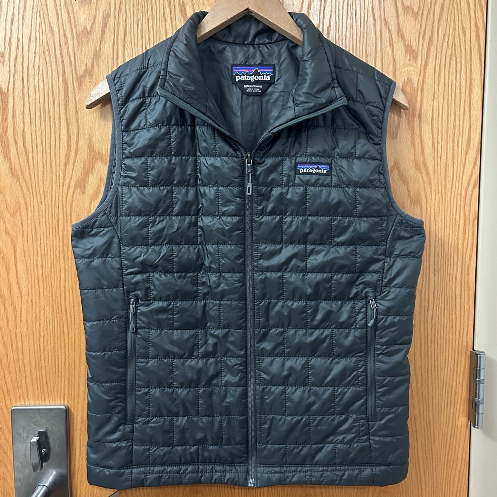 Patagonia Nano Puff Vest Men’s Size Medium Black/Grey